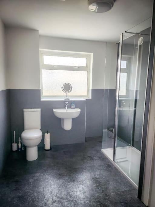 Central 2-Bedroom Bunglow With Double Sofa Bed Carnoustie Exteriér fotografie